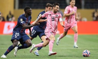 伊布：别搞得梅西要背锅一样！队友限制了他！