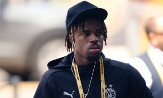 德甲观察：多特蒙德仍与切尔西谈判 希望签下楚克乌梅卡