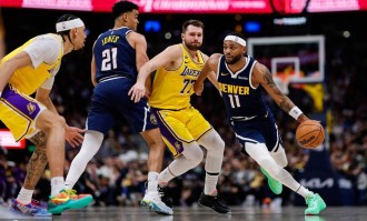 东契奇38+13+10詹姆斯19+9+8 湖人逆转掘金