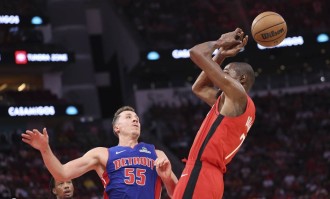 杜兰特37分申京17+7+7 火箭负活塞遭开局两连败