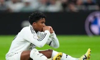 皇马再见！19岁新大罗不当姆巴佩替补，转投意甲冲金靴