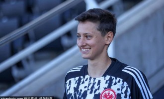 若迪亚斯今晚破门，将成为第四位前3场德甲皆进球的拜仁新援