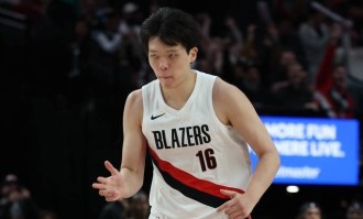 队记：杨瀚森不如克林根 再不行就交易来个替补中锋