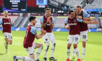 德甲前瞻：法兰克福VS霍芬海姆 周六012焦点战 主场冲欧残阵VS客场争四劲旅的关键对决