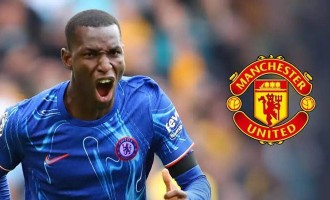 曼联获准与雅克松谈判球员愿加盟！曝阿莫林青睐吐饼王原因，有独特9号作用