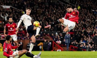 曼联转会新闻：阿莫林称一月交易将与威尔考克斯达成