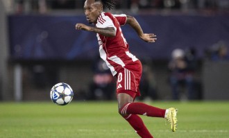 姆巴佩七分钟帽子戏法拯救皇马，呼吁团结共度难关