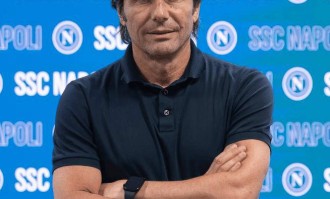 遗憾！卫冕冠军9号中锋受伤，缺阵三个月对主帅的战术部署造成冲击