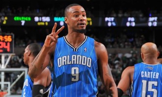 前NBA神射刘易斯 被任命为马刺球员发展教练