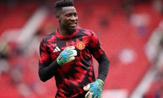 太惨！英媒：奥纳纳季前被告知自己是曼联一门，他还拒绝了摩纳哥