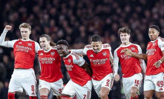 阿森纳险胜水晶宫晋级联赛杯四强，半决赛将迎战切尔西，有望冲击赛季四冠王