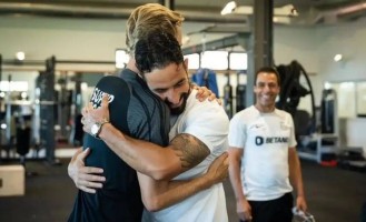 阿莫林8000万爱将明夏必转会，曼联或考虑引进！中场引援目标不只巴莱巴