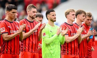 2-0，23岁巴西新星利剑出鞘：助德甲第18完胜德甲第16，迎首胜