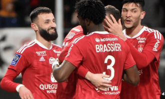 法甲：朗斯VS布雷斯特 全方位足球预测比分