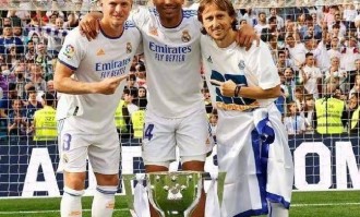 3300万英镑！莫德里奇转会切尔西告吹，皇马成就足坛传奇中场！