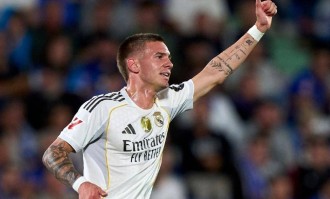 西甲领头羊易主！姆巴佩10连斩领跑射手榜，皇马1-0登顶宣战巴萨