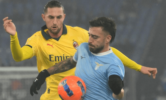 一场0-1爆出大冷门，意甲领头羊倒下，惨遭淘汰，萨里神换人