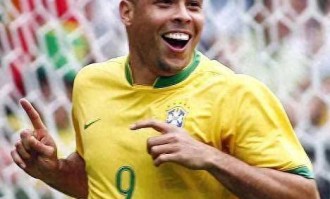 被神化的外星人，97-98意甲揭秘，罗纳尔多真比皮耶罗、巴蒂强？