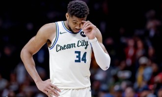 曝勇士全力追求字母哥 愿提供巴特勒库明加+选秀权