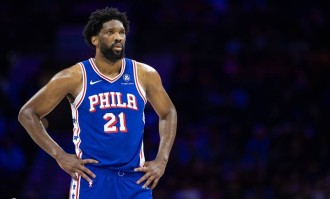 前法国男篮主帅:归化是恩比德先提的 很庆幸他没来