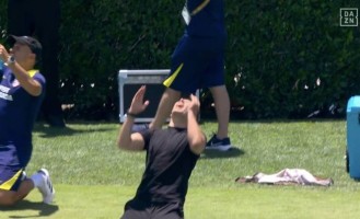 神鬼鬼鬼..索尔洛特门前两米空门打丢 马竞花3200万赛季24球欧冠0