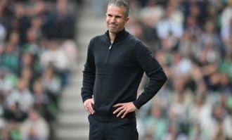 换帅最佳选择？范佩西7轮不败当选最佳主帅，若重返曼联能成功吗