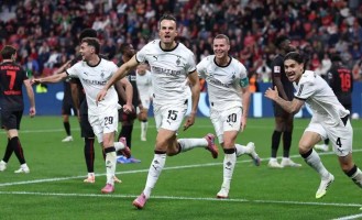 吃饭睡觉打拜仁的门兴，换帅后德甲版 “诺丁汉森林”？ 门兴vs莱红牛