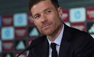 西甲地震！巴萨1800万欧截胡皇马？格里马尔多回家还是投奔恩师阿隆索！