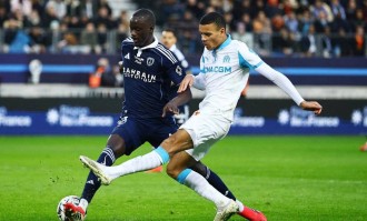 法甲最新积分榜更新：摩纳哥4-0大胜，马赛2-2被平