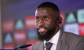 预计缺席3个月！皇马官方：吕迪格左腿股直肌受伤