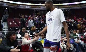 火箭不太会顶薪续约杜兰特 新合同可能降至2年1亿