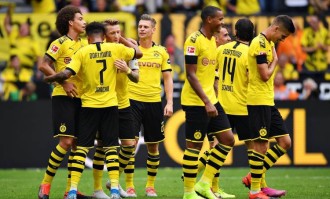 12月14日22:30前瞻：德甲焦点战，弗赖堡主场迎战多特蒙德