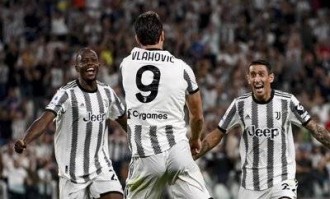 意甲巅峰对决：尤文图斯主场硬刚AC米兰，争冠格局或因此改写