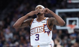 快船拿下比尔结局三赢 轮换大升级小艇变航母？