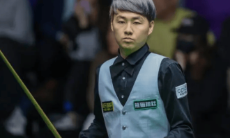 50万周薪！姆巴佩官宣加盟曼联，薪资超哈兰德引热议