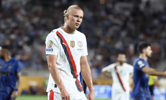 大爆冷，曼城3-4新月！输亚洲球队，瓜帅颜面无存，错怪了C罗