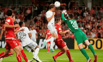 周六 012    德甲 弗赖堡vs汉堡