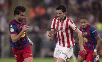 西甲榜首大战：巴萨防线四大主力全伤，莱万戴面具火线复出，圣马梅斯球场迎来最残破的宇宙队