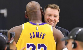 詹姆斯东契奇里夫斯均缺席今日战勇士 文森特可以出战