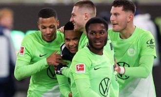 周日027德甲焦点战：多特蒙德主场火力全开，沃尔夫斯堡难逃一败？