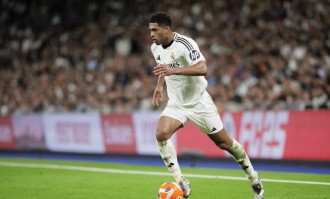 西甲篮球季后赛爆燃！皇马不败金身迎战旧帅拉索，巴斯克尼亚能否上演惊天逆袭？