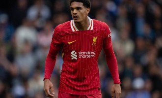 利物浦新星宽萨或加盟勒沃库森,德甲新贵再掀转会悬念