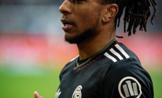 凯恩哑火无缘11连斩，17岁天才连场世界波，拜仁3-0门兴刷爆德甲纪录