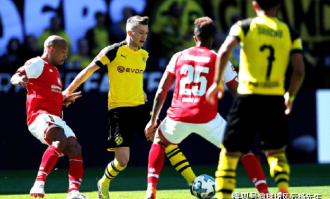 德甲第5轮：多特蒙德2-0战胜十人美因茨，送给美因茨主场三连败！