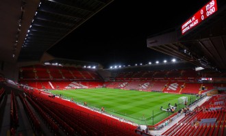 赫拉芬贝赫的复出与利物浦的战术调整：迎战皇马的关键时刻