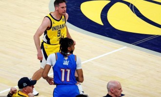 步行者血拼体能G3笑到最后 替补被完爆雷霆始料未及？