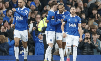 意甲对决：都灵 VS 比萨