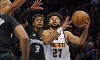 约基奇连场三双默里43+6 华子缺阵掘金擒森林狼