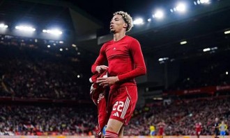 利物浦绝杀之人反倒被骂：引斯洛特暴怒的他，会就此丢失主力资格