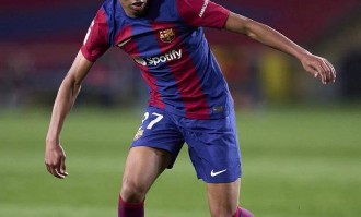 亚马尔下半场低迷引关注，巴萨受制对手，未来国家队征召存变数